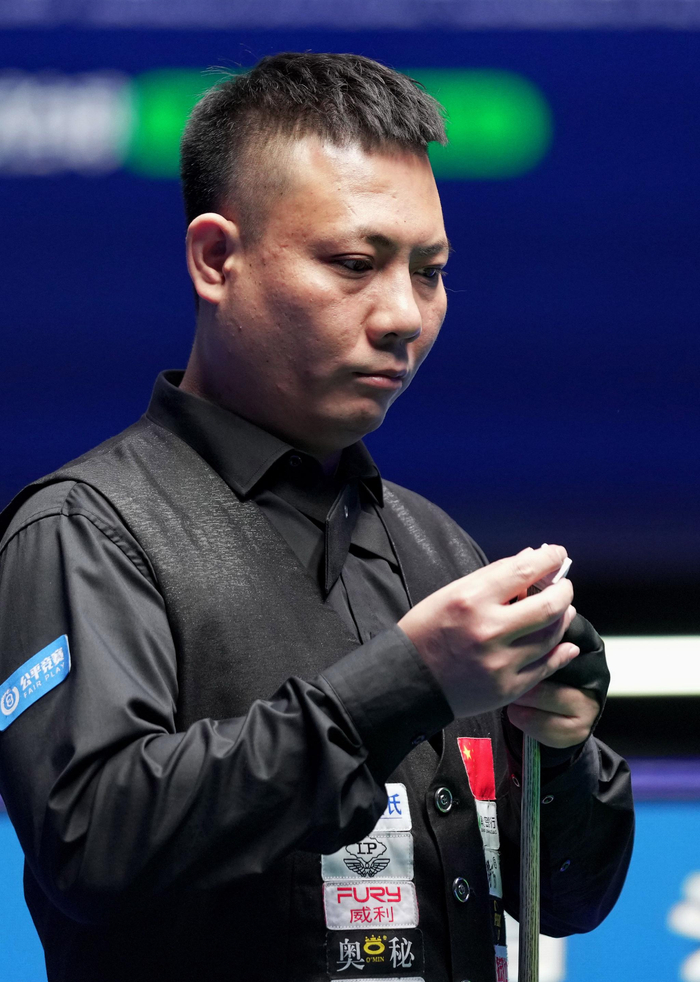 曾偏重跳水 曾偏重跳水