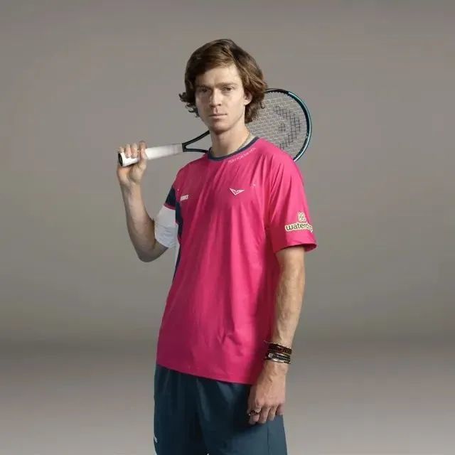 女队展现出 女队展现出