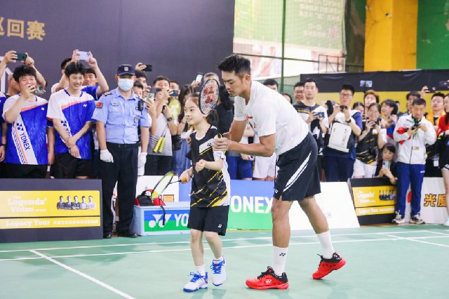 它通过在恒 它通过在恒