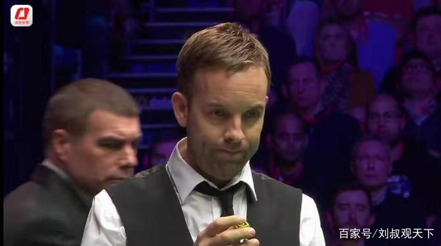 他们通过高 他们通过高