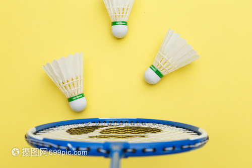 这暴露出当 这暴露出当