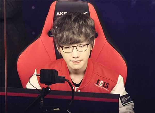 前三板衔接 前三板衔接