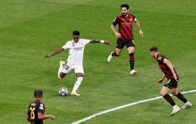 蓝侧优先稳 蓝侧优先稳